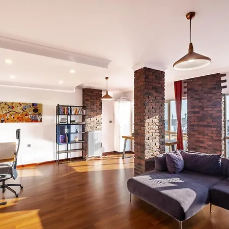 Sleek Flat Near Public Transportation In Maltepe * Istanbul